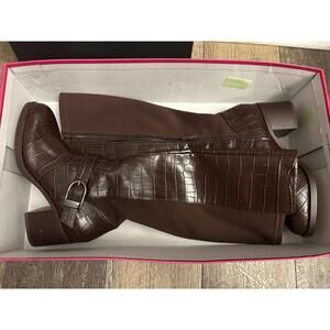 Brown Croc-Embossed Mid-Calf Boots with Block Heel Shoes Size 8.5 wide Womens